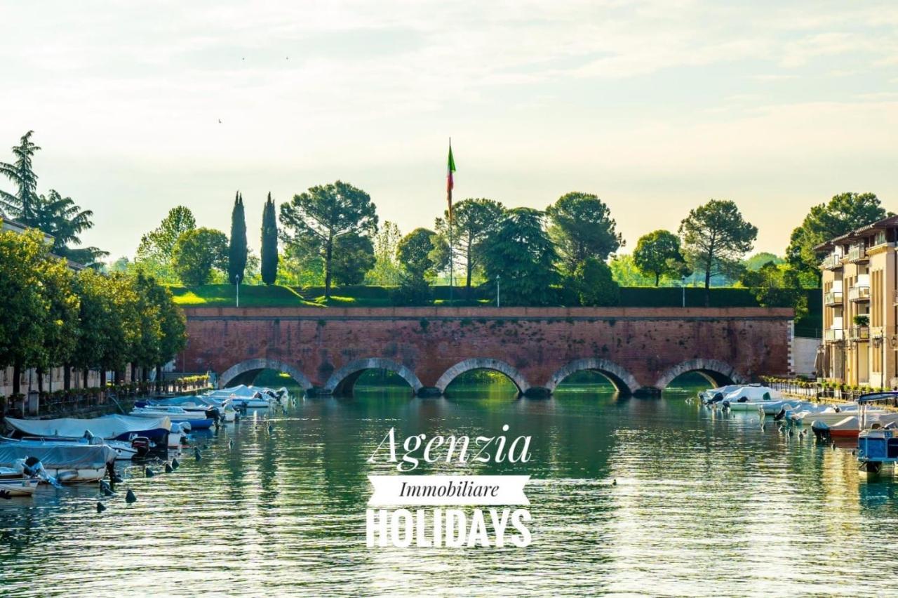 Panorama Apartment Peschiera Peschiera del Garda Luaran gambar